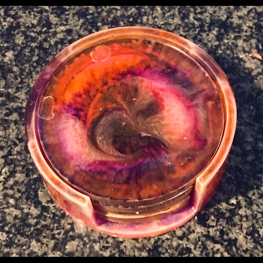 A set of 4 coasters and stand